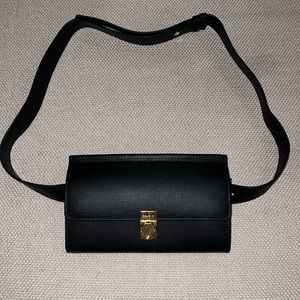 Polene Numero Sept Belt in Black Textured Leather